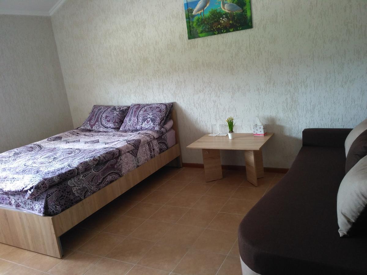 Motel Lutsk Ngoại thất bức ảnh